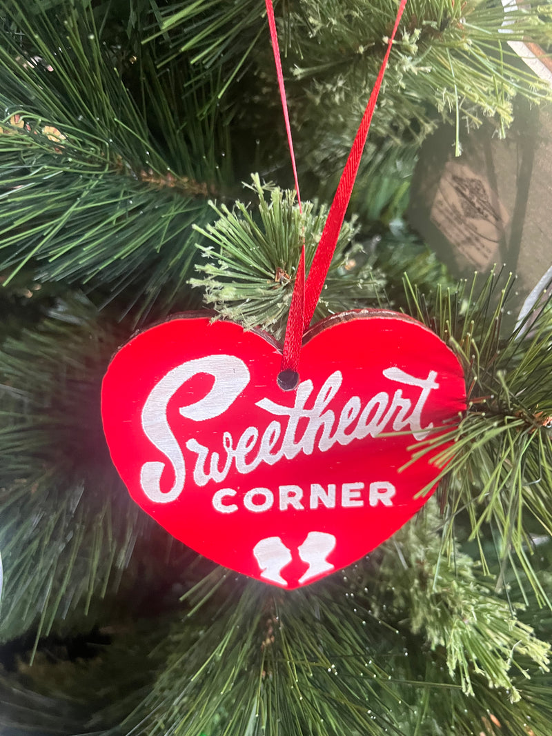 Sweet Heart Corner Ornament